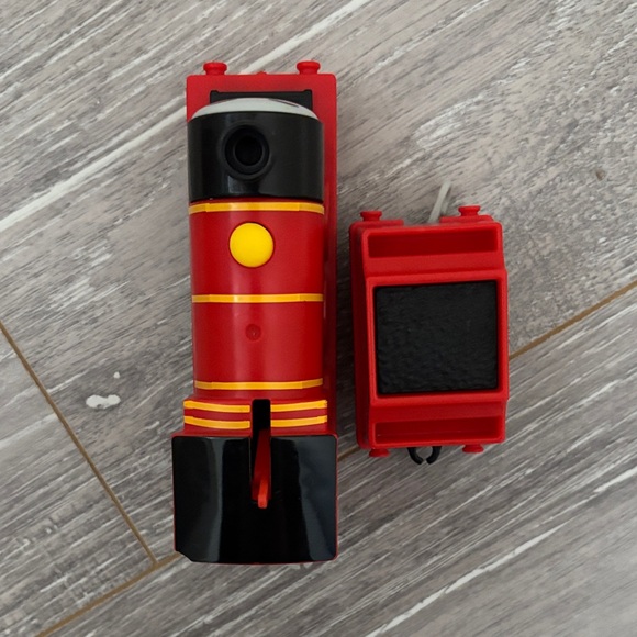 Trackmaster All Engines Go James and Tender - Works - Picture 5 of 8